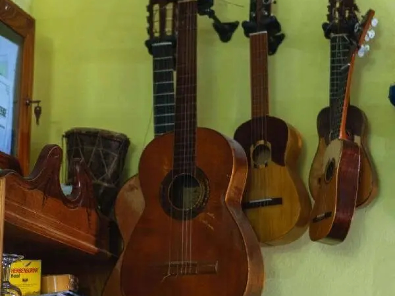 Guitarras-en-Punta-de-Jandia-e1736422382238.jpg